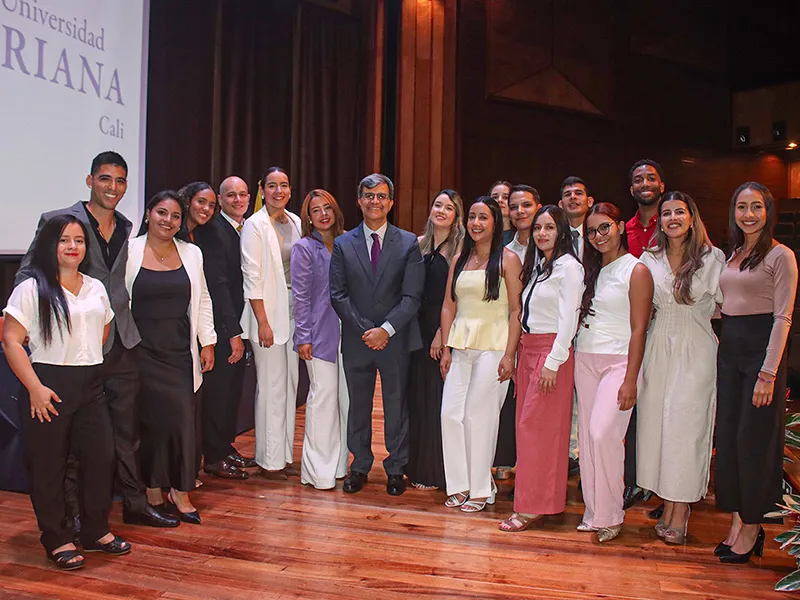 César Casas y equipo financiero César Casas y equipo financiero